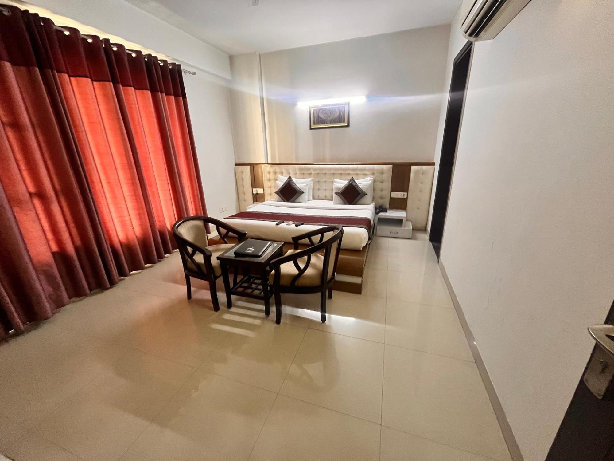 Gazebo Inn & Suites Medanta Gurgaon Exterior foto