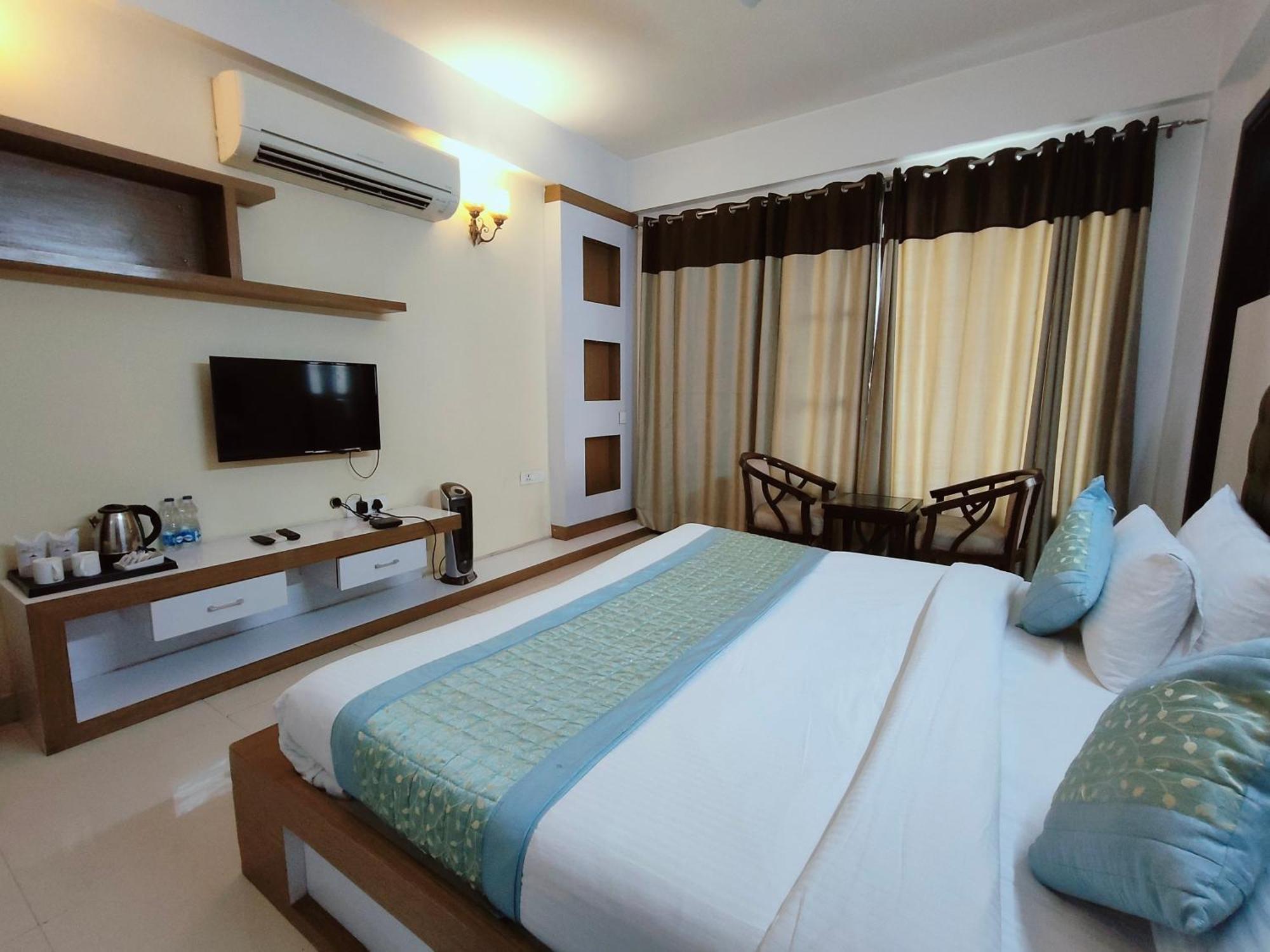 Gazebo Inn & Suites Medanta Gurgaon Exterior foto